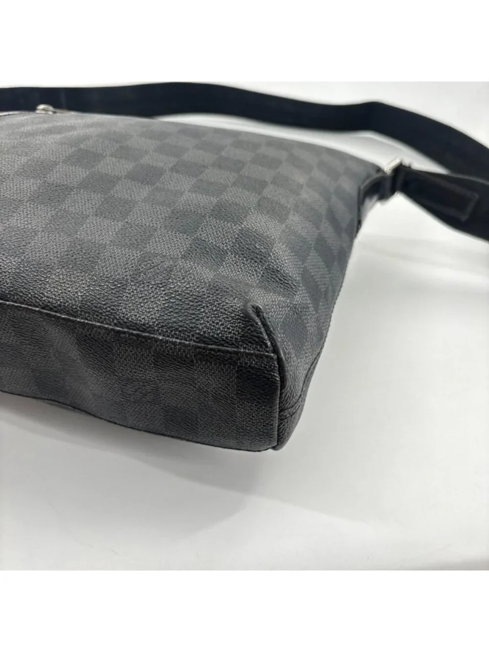 Louis Vuitton Damier Graphite Mick PM Shoulder